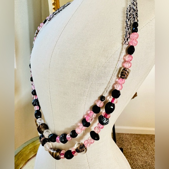 Modern Vintage Venetian Art Glass Bead Necklace - Picture 11 of 17
